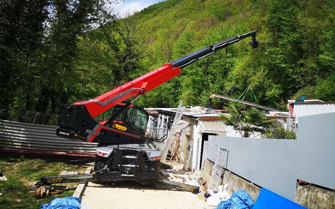 Un toit tout neuf et du confort en plus pour le chenil